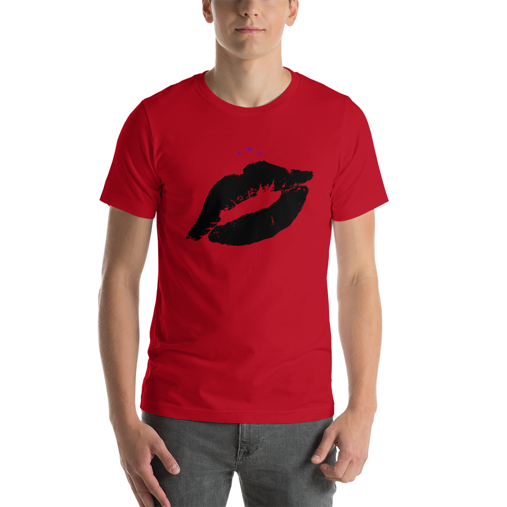 Kiss Me | Black On Red